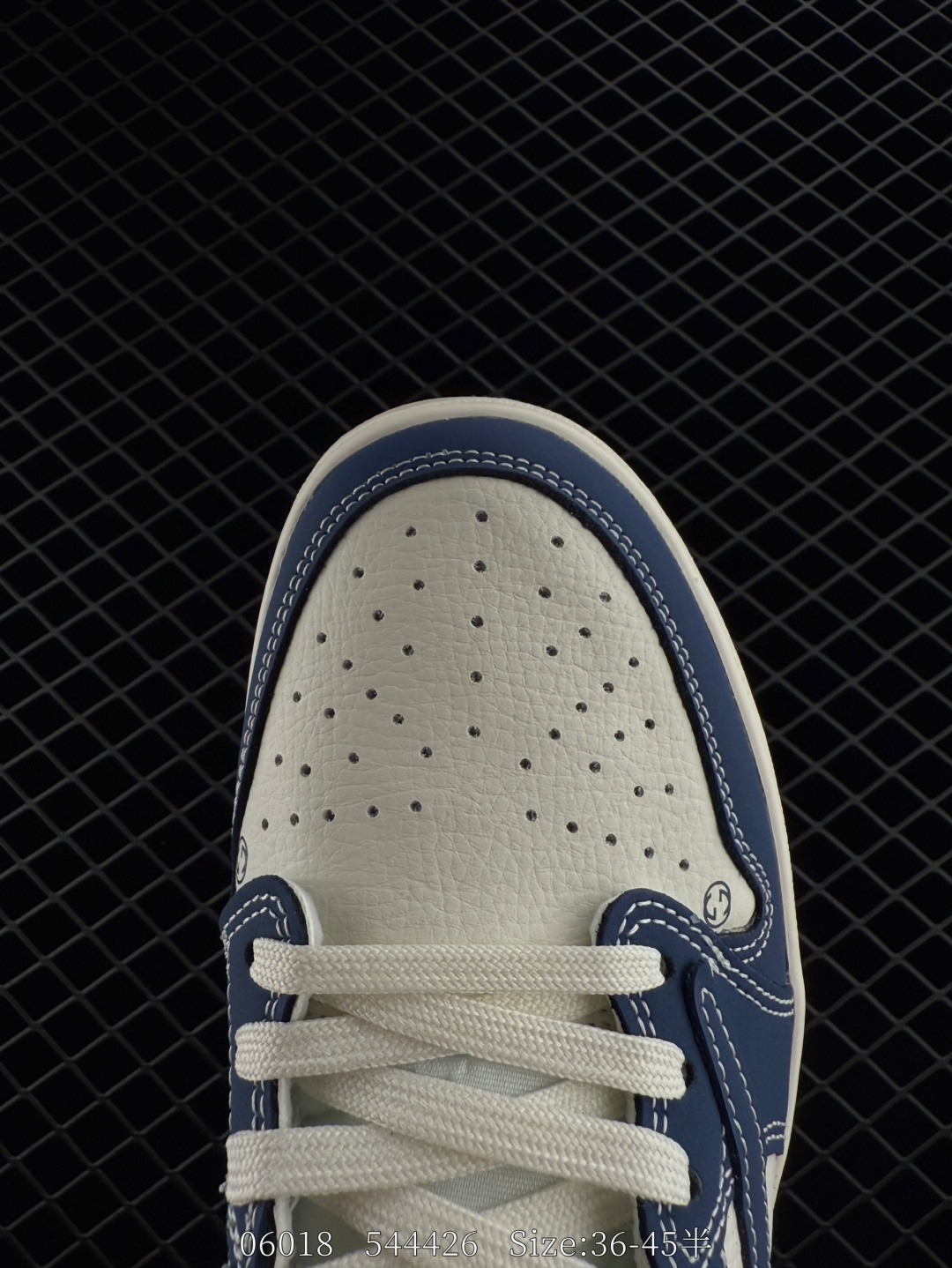 Nike Air Jordan 1 x Travis Scott AJ1